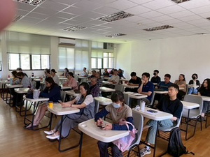 說明會現場